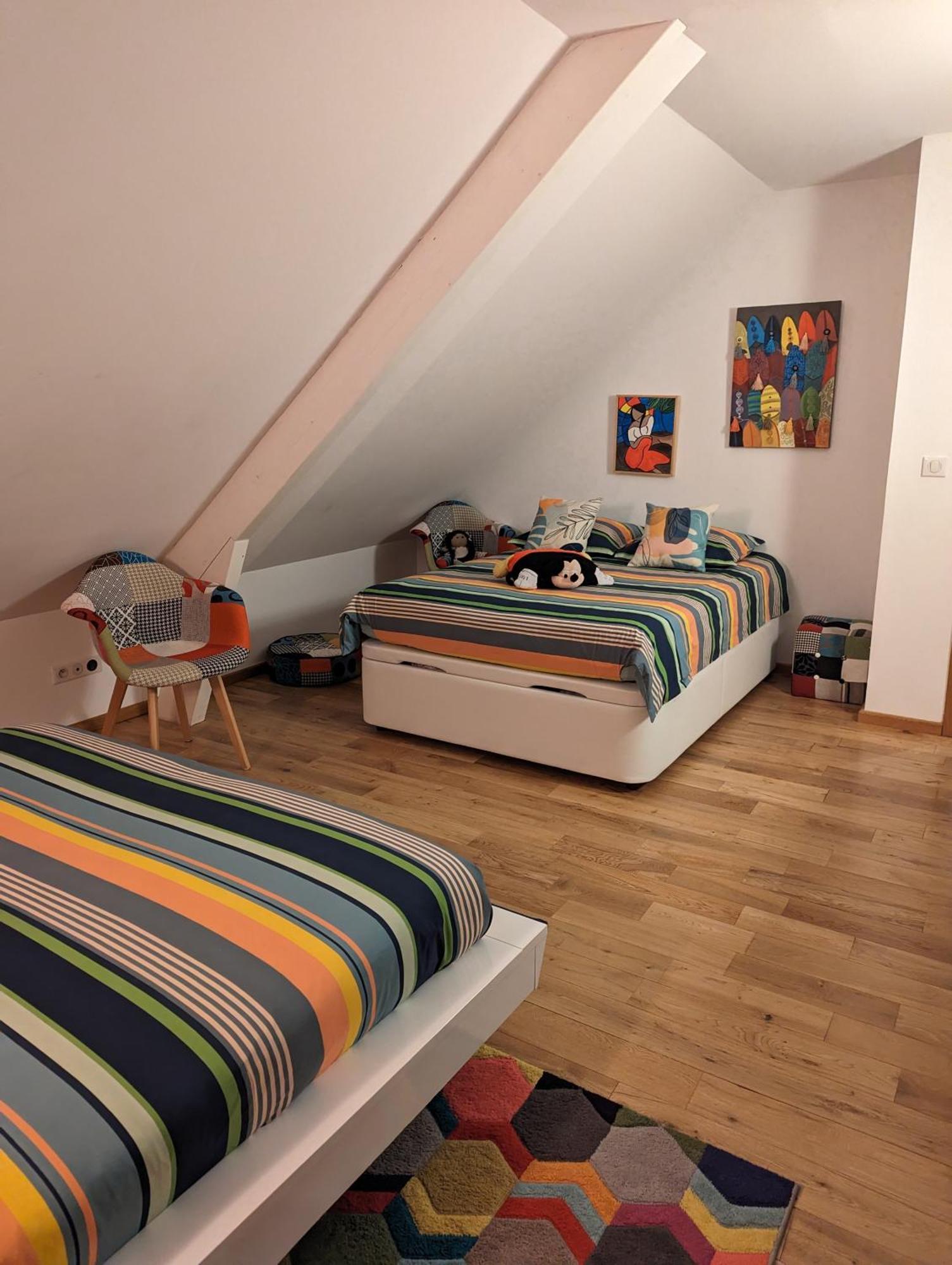 Les Chambres D'Oriane Chessy  Eksteriør billede